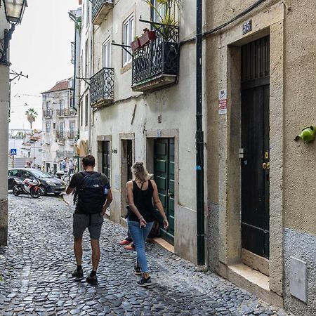 Alfama'S Heart Apartment By Lovelystay Lisboa Eksteriør billede