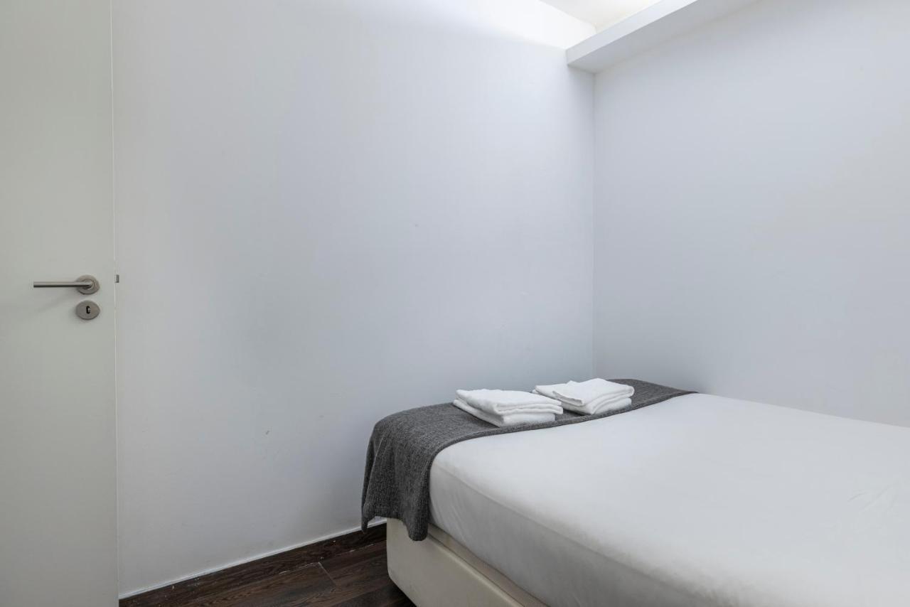 Alfama'S Heart Apartment By Lovelystay Lisboa Eksteriør billede